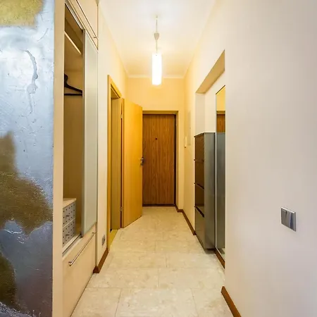 Apartment On Triokhsviatytelska Kyiv Exterior photo